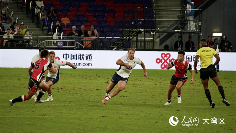 图3.十五运会七人制橄榄球赛现场。人民网 严小晶摄