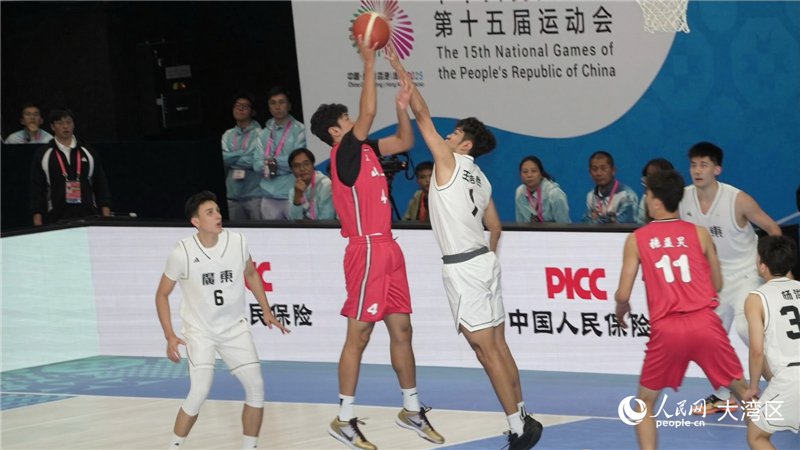 图2.U22男篮决赛现场。实习生 张雨洁摄