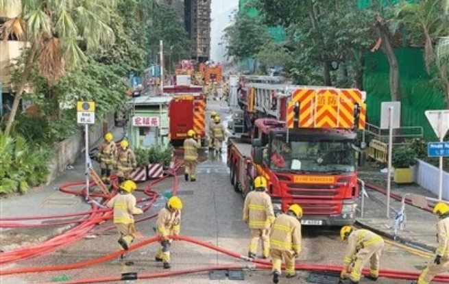 爱心汇聚 暖流涌动