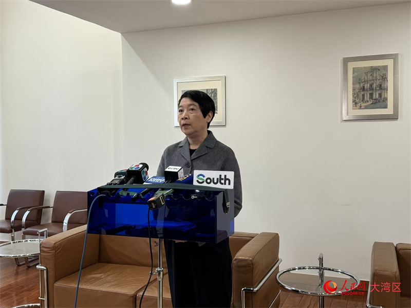 图为澳门特区政府文化局局长梁惠敏接受记者采访。人民网记者 富子梅摄