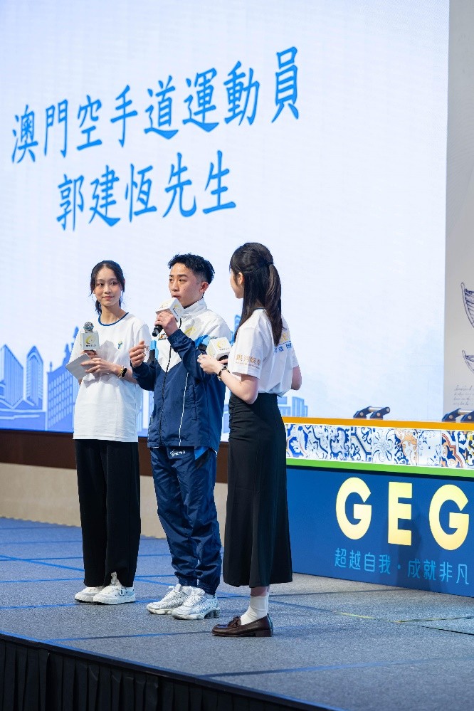 图为郭建恒分享运动员生涯心得体会。（主办方供图）