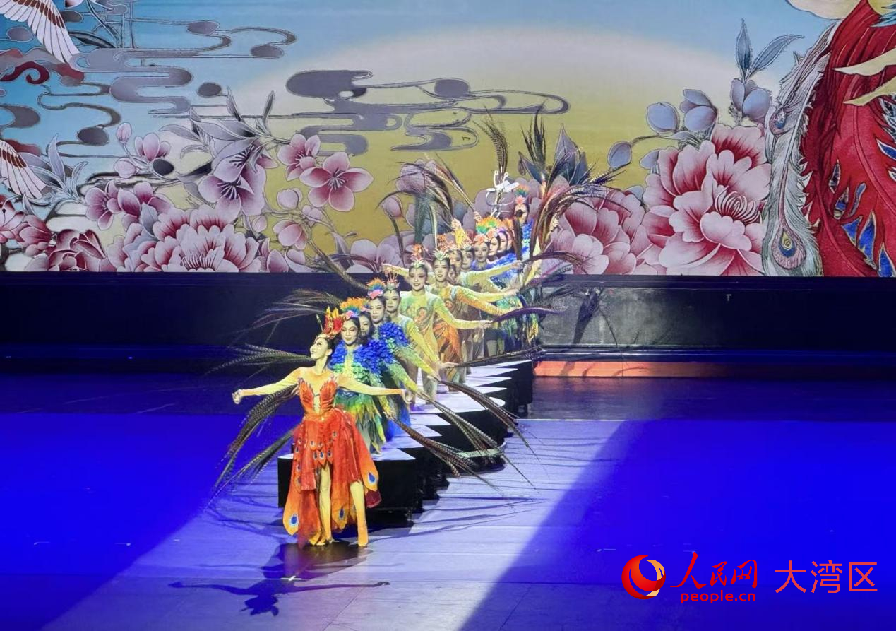 图为演出现场。人民网记者 富子梅摄