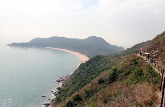 　　资料图：香港大屿山凤凰径。新华社记者 李鹏 摄