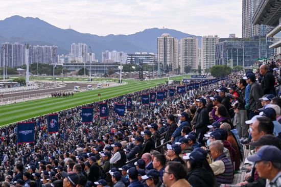 　　“浪琴香港国际赛事2025”现场。